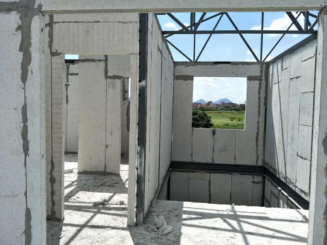 हल्के स्टील फ्रेम कील स्टील संरचना पूर्वनिर्मित लक्जरी विला दो मंजिला पूर्वनिर्मित घर