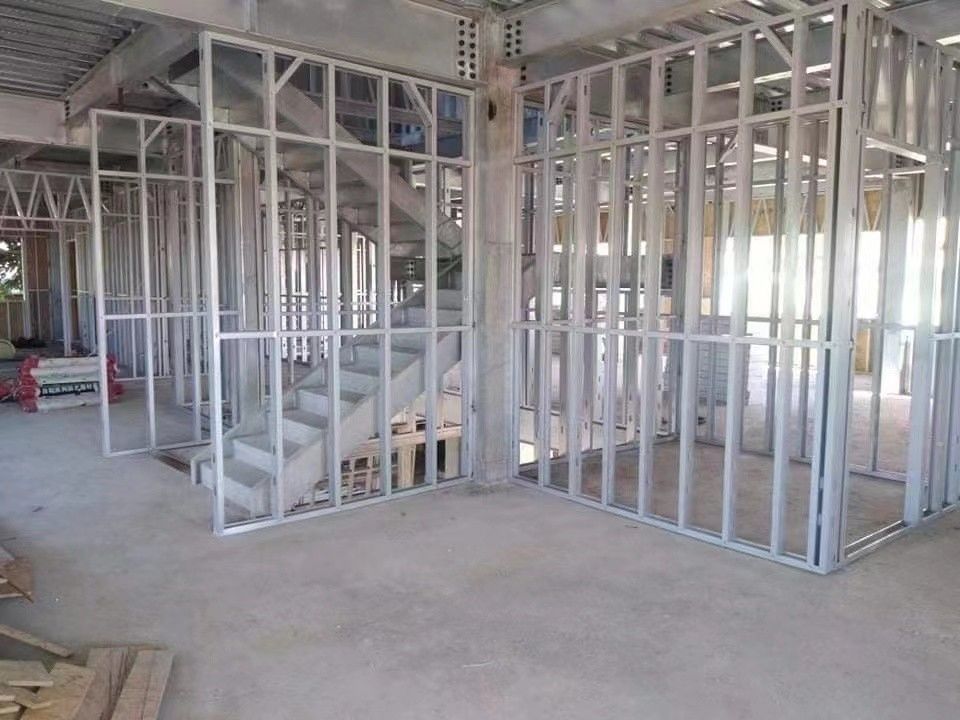 ध्वनि अछूता ढलान छत विला बहु मंजिला हल्के इस्पात गेज घर अस्पताल के लिए