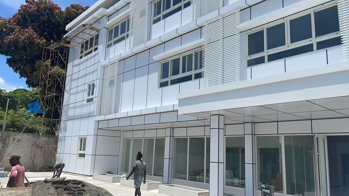 ध्वनि अछूता ढलान छत विला बहु मंजिला हल्के इस्पात गेज घर अस्पताल के लिए